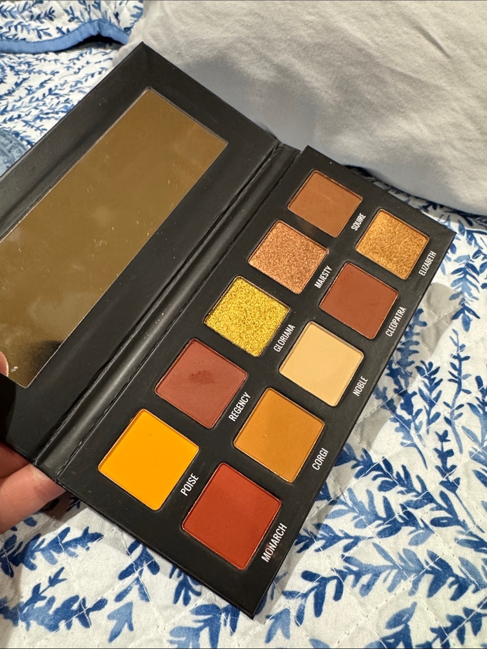 Sample Beauty The Reign Palette